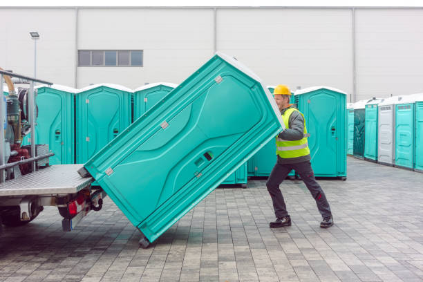 Portable Toilet Options We Offer in Leon, IA
